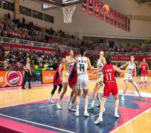 萨顿揭秘,曼联险胜富,勒姆靠一点,星空体育平台,星空体育官方网站,星空体育登录入口,星空体育app下载